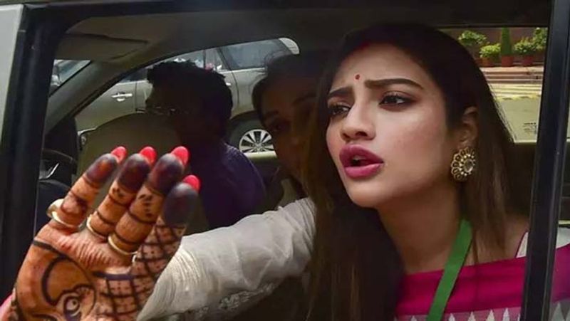 mp Actress nusrat jahan wish everyone subho bijaya and gets trolled for wearing Sankha pala BRD