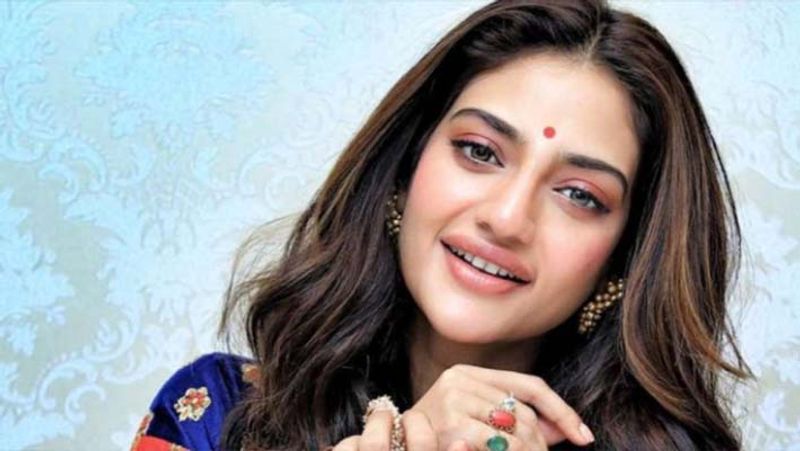 nusrat jahan new look break attention of internet bjc