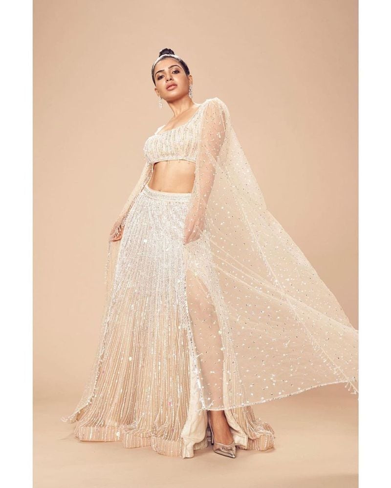 tollywood queen samantha bold and beautiful photo shoot look at her latest clicks