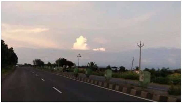 If I restrict my floating in the soil, I will float in the sky ... Ganesha who appeared in the cloud If I restrict my floating in the soil, I will float in the sky ... Ganesha who appeared in the cloud