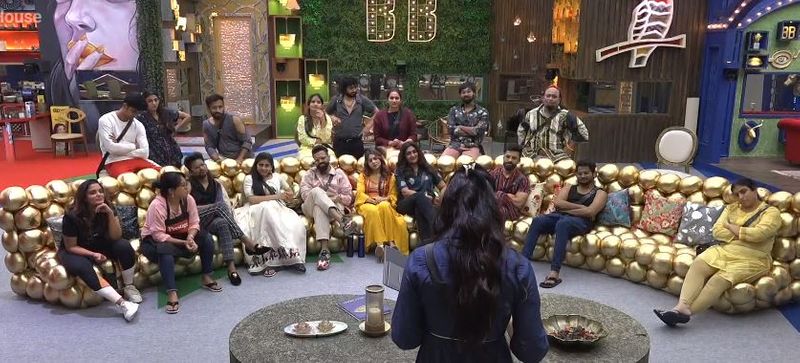 Siri Became as Bigg Boss 5 first captain