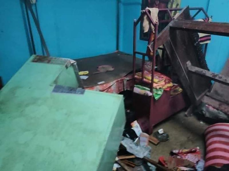 attackers set fire to five media houses and two CPM offices in Tripura