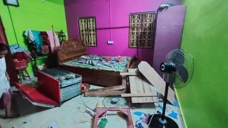 attackers set fire to five media houses and two CPM offices in Tripura