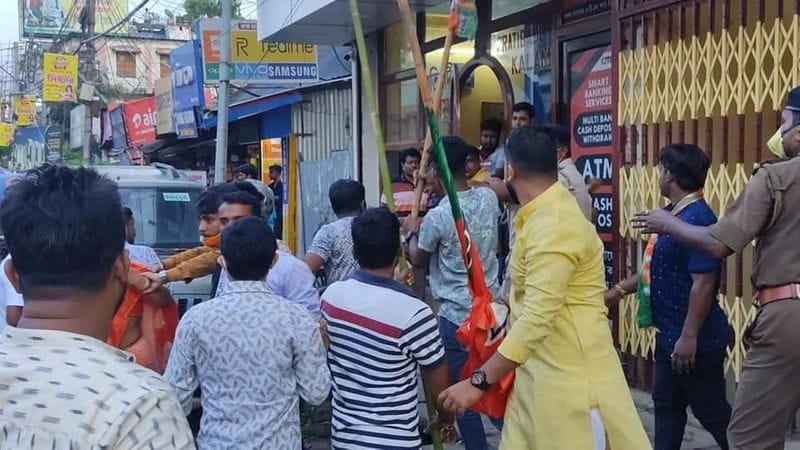 attackers set fire to five media houses and two CPM offices in Tripura