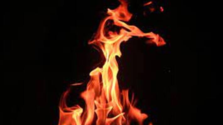 Palakkad native young man and girl burn to death in Kochi police take case Palakkad native young man and girl burn to death in Kochi police take case