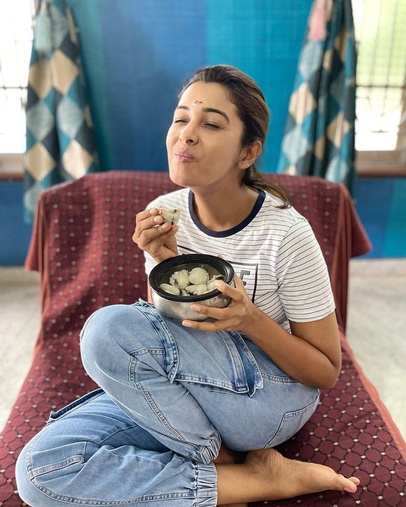 actress priya bhavani shankar vinayagar chathurthi special casual photos