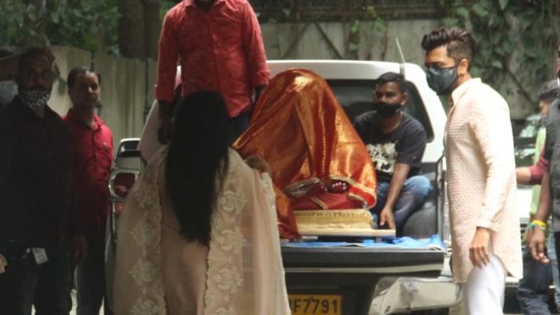 ganesh chaturthi celebration at salman khan sister arpita khan house