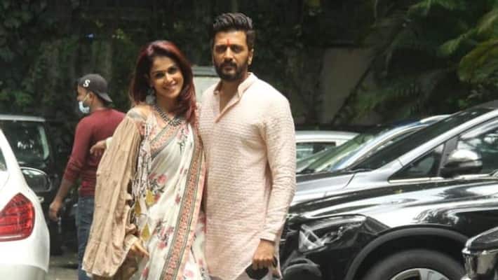 bollywood stars genelia d souza riteish deshmukh meets shivarajkumar in bengaluru gvd bollywood stars genelia d souza riteish deshmukh meets shivarajkumar in bengaluru gvd
