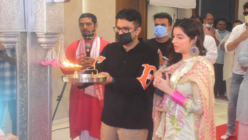 ganesh chaturthi celebration at salman khan sister arpita khan house