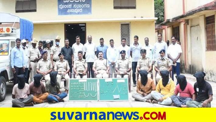 Seven Interstate Thieves Arrested in Vijayapura grg Seven Interstate Thieves Arrested in Vijayapura grg