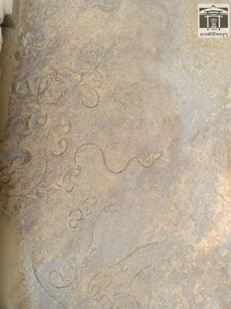 Gupta period stairs pillars found in Etah Aliganj mah