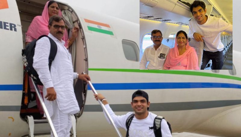 Tokyo Olympics gold medalist Neeraj Chopra fulfill his dream after take parents on their first flight spb