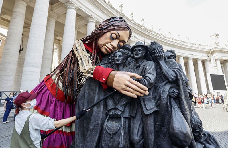little Amal walks 8000 km for Solidarity with refugee childerns life