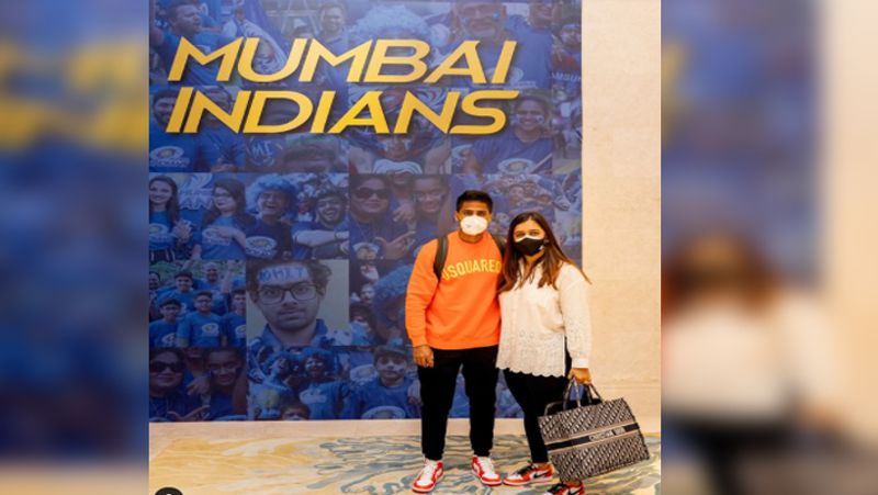 Mumbai Indians Captain Rohit Sharma, Jasprit Bumrah, Suryakumar Yadav Arrive In Abu Dhabi for IPL 2021 rest of matches