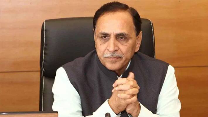 Union Ministers Pralhad Joshi, Narendra Singh Tomar as observers in Gujarat; likely to name new CM today-dnm Union Ministers Pralhad Joshi, Narendra Singh Tomar as observers in Gujarat; likely to name new CM today-dnm