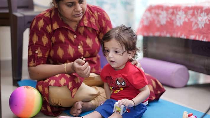 KBC 13, Amitabh Bachchan to help Ayansh Madan, Big B appeal people to come forward and contribute for cause KBC 13, Amitabh Bachchan to help Ayansh Madan, Big B appeal people to come forward and contribute for cause
