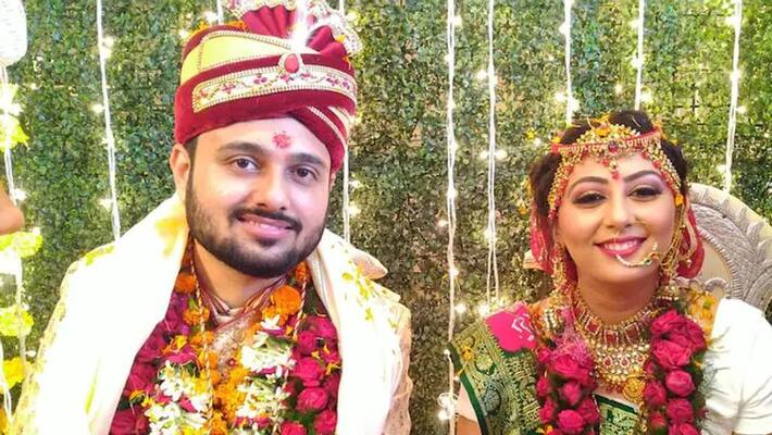 PM Modi sends congratulatory message on marriage to Gujarati couple PM Modi sends congratulatory message on marriage to Gujarati couple