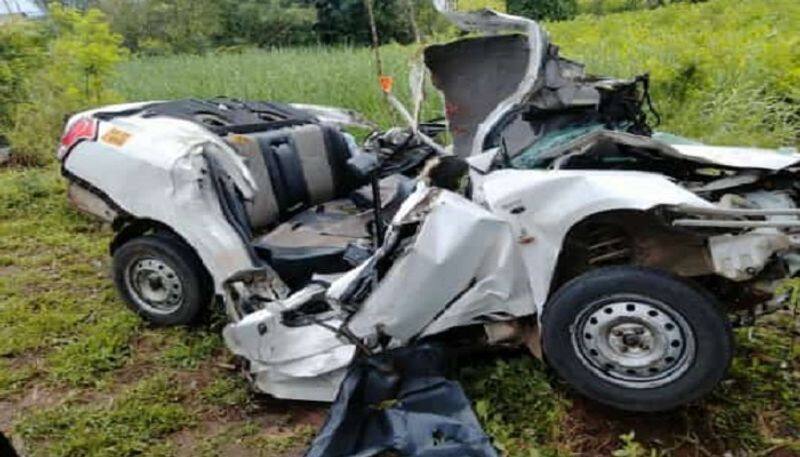Two Killed in Road Accident at Mudalagi in Belagavi grg
