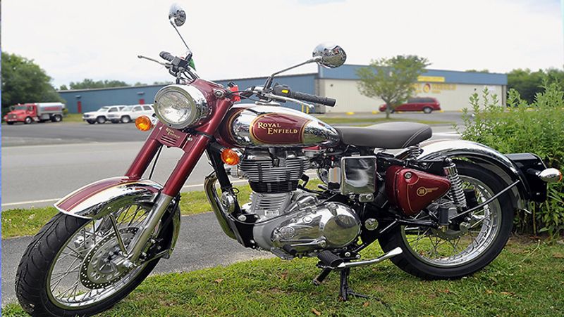 Royal Enfield prices hiked again, now have to pay such a price View Model and Price List