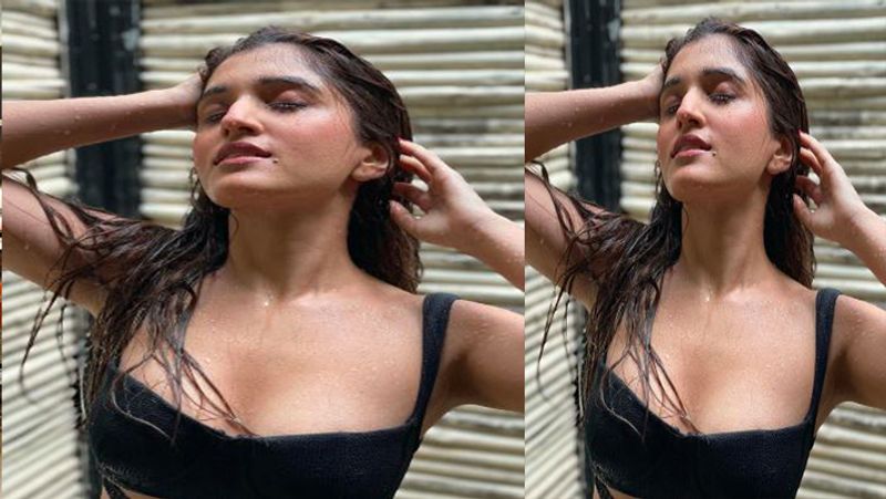 Anupama serial's daughter-in-law showed hot style in the bathroom Sweat will come after seeing the pics