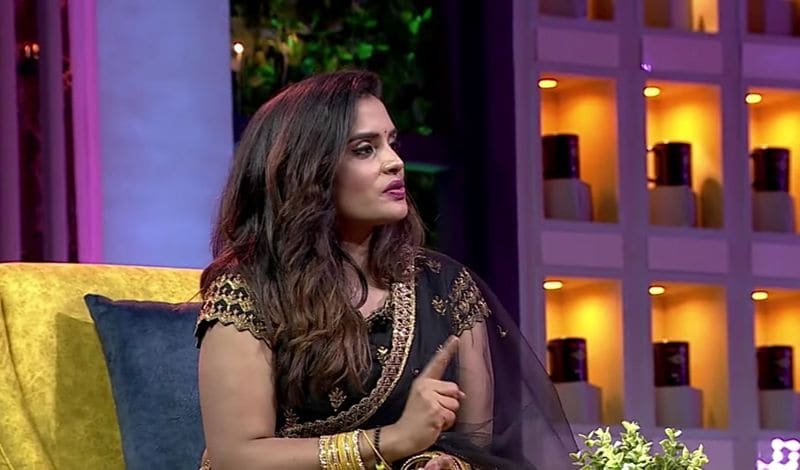 bigg boss season 5 first eliminated contestant sarayu sensational comments