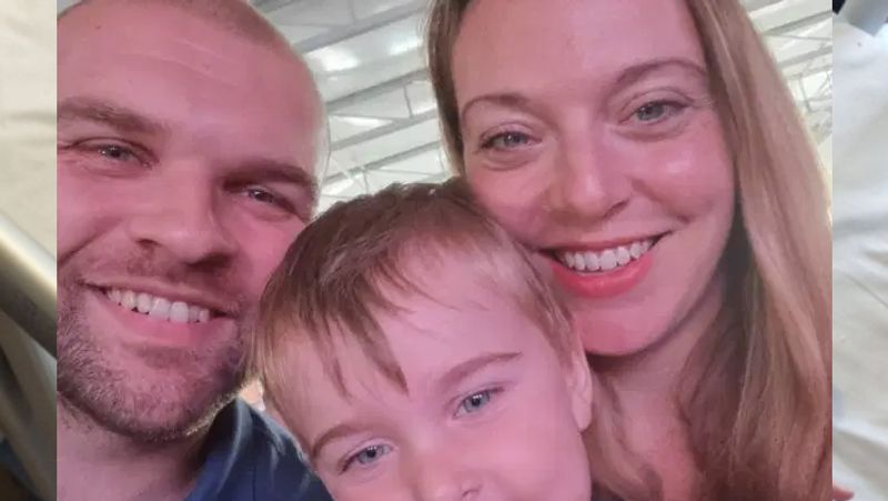parentst treating a 5 week-old baby as cold but later found that he had sepsis
