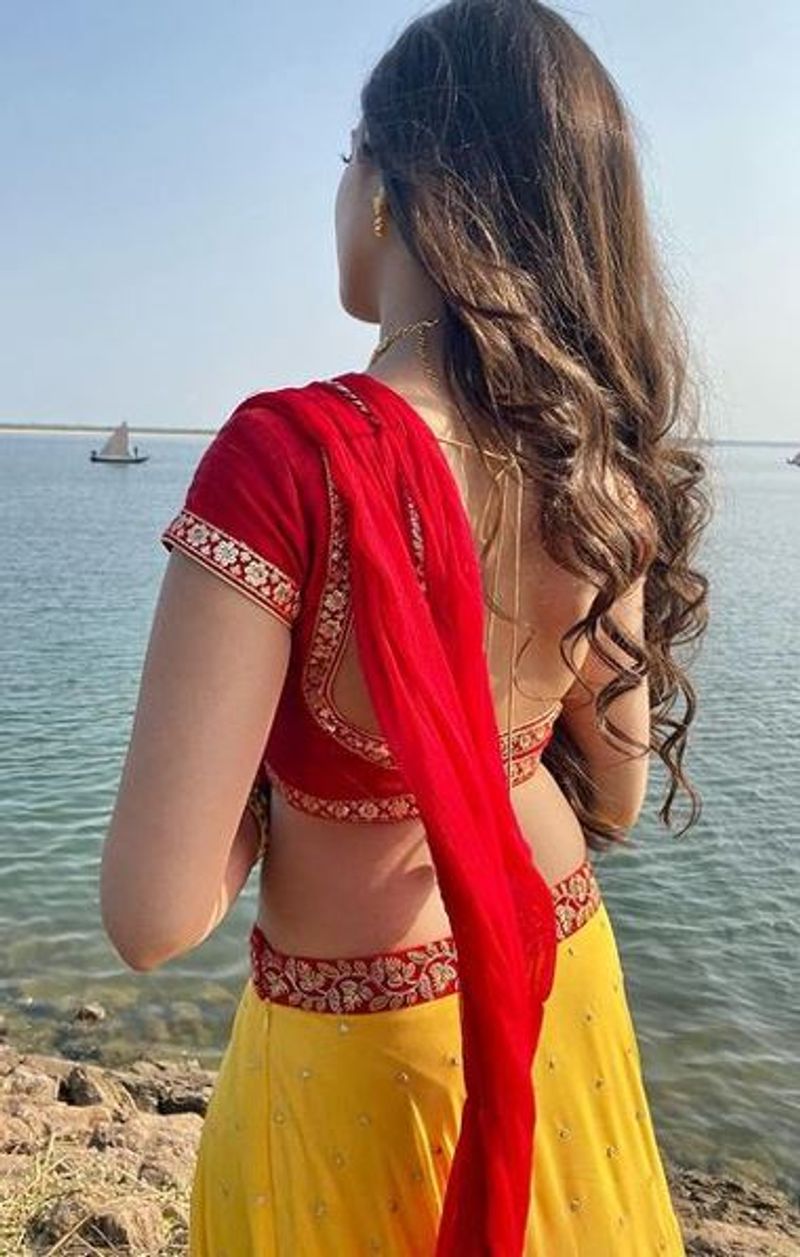 Digangana Suryavanshi thanks to audience for accepting her in SeetiMaarr