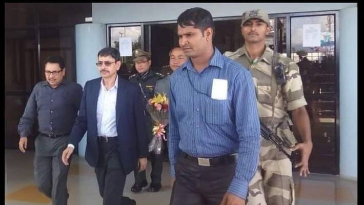 Batcha style new governor ...! Swearing soon. Batcha style new governor ...! Swearing soon.