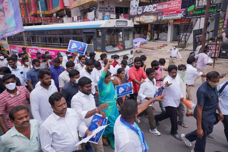 YS Sharmila Unemployment Hunger Strike at Hanumakonda