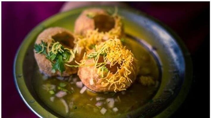 70 people fell sick after eat pani puri in Murshidabad bmm 70 people fell sick after eat pani puri in Murshidabad bmm