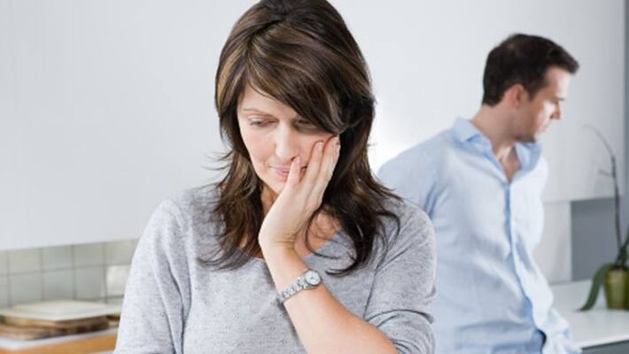 couple reached court for divorce after an hour of marriage couple reached court for divorce after an hour of marriage