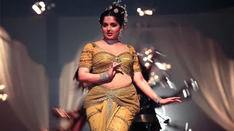 Kangana Ranaut weight loss : Know how the actress lost 20+ kilos after Thalaivi