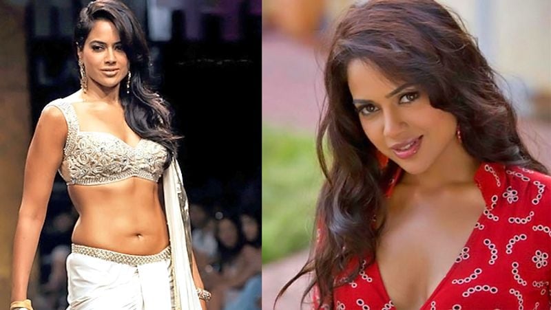 Sameera Reddy spotted without makeup, Race film actress looked tired