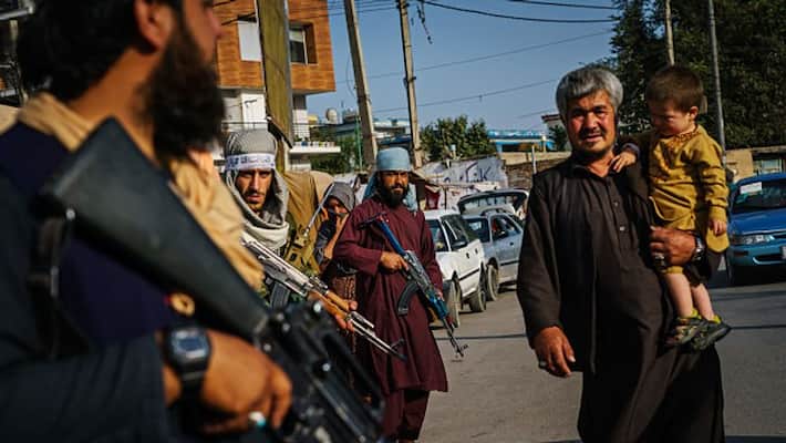 Afghanistan blast series of explosions in Jalalabad Taliban official among dead bsm Afghanistan blast series of explosions in Jalalabad Taliban official among dead bsm