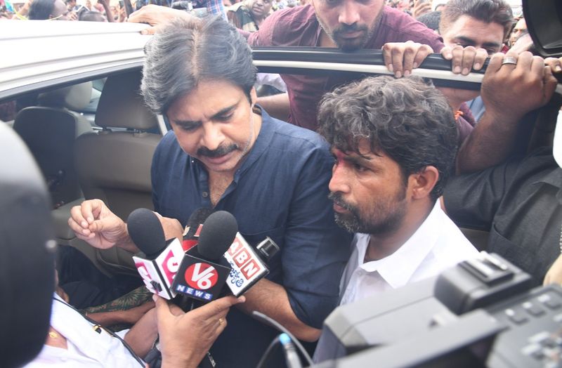 Janasena chief president Pawan Kalyan visits 6 year old rape and murder victim