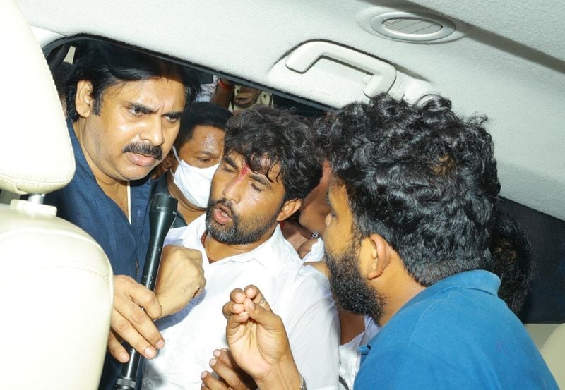 Janasena chief president Pawan Kalyan visits 6 year old rape and murder victim