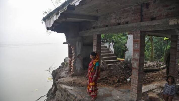 People Faced Problem due to the heavy rain Murshidabad bmm People Faced Problem due to the heavy rain Murshidabad bmm