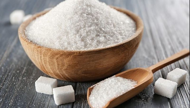 five tips to keep a balanced diet