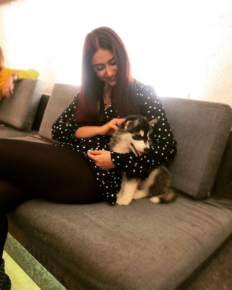 Ileana latest photos with her pet is really cute