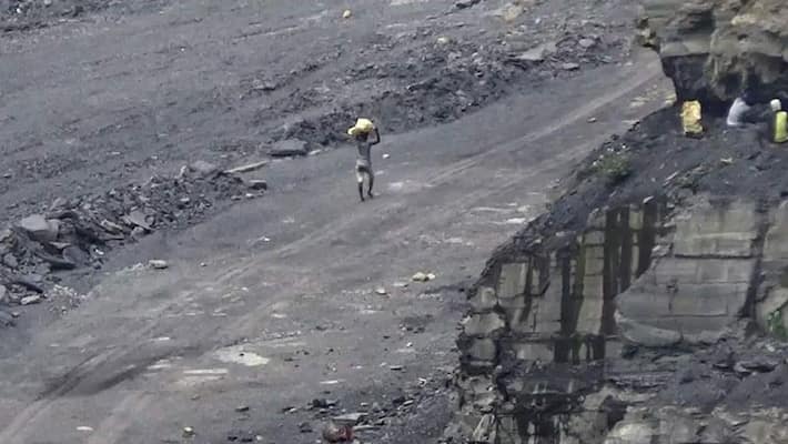 Centre allows power plants to blend imported, local coal to meet power demand-dnm Centre allows power plants to blend imported, local coal to meet power demand-dnm