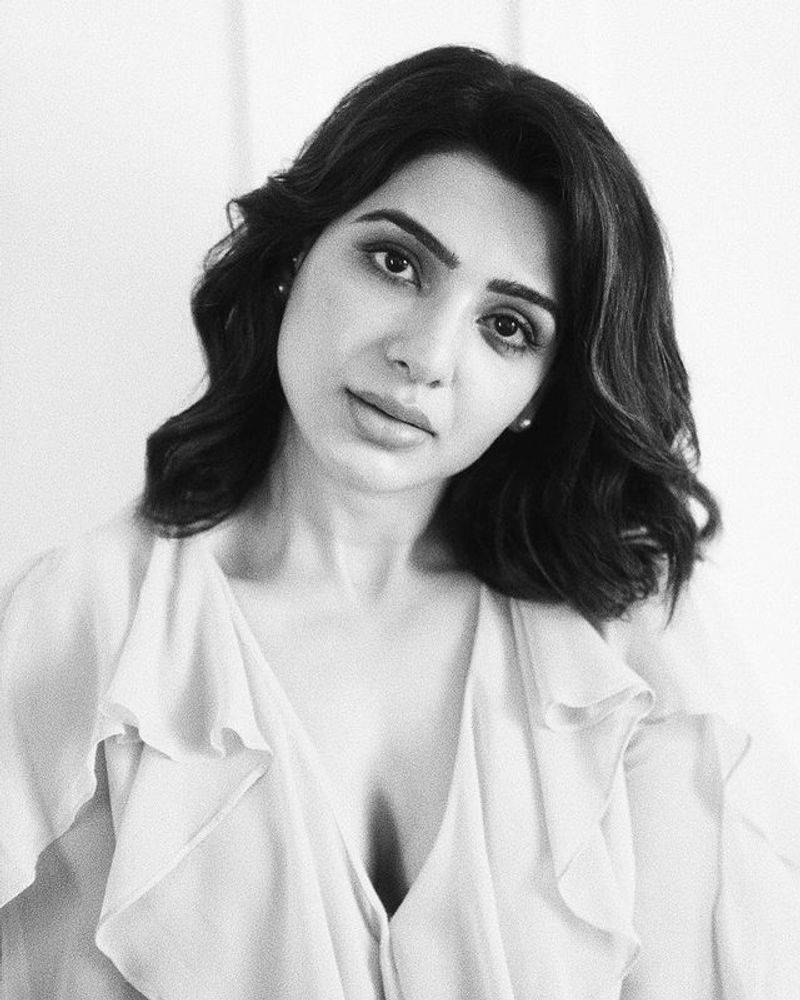 samantha daring move responds to a die hard fan tweet and shares his photos in public