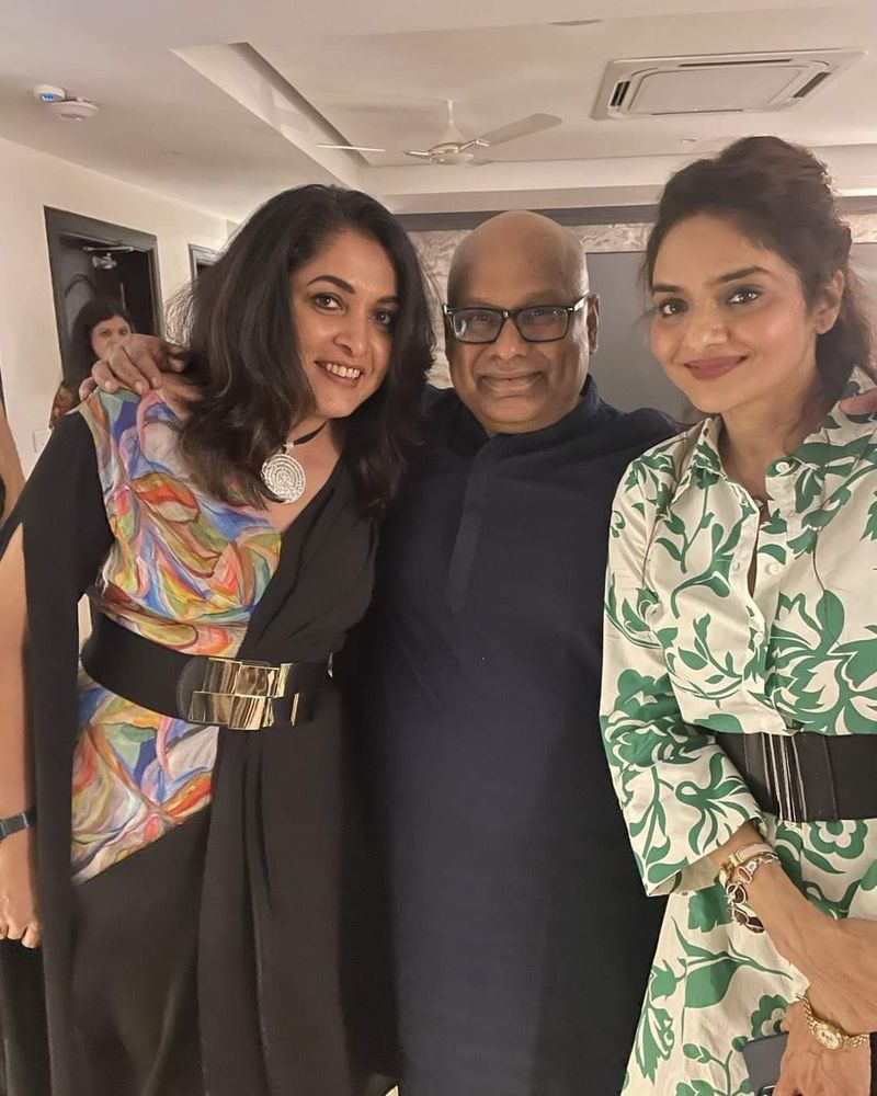 Actress ramya kirushnan night party birthday celebration photos viral in internet