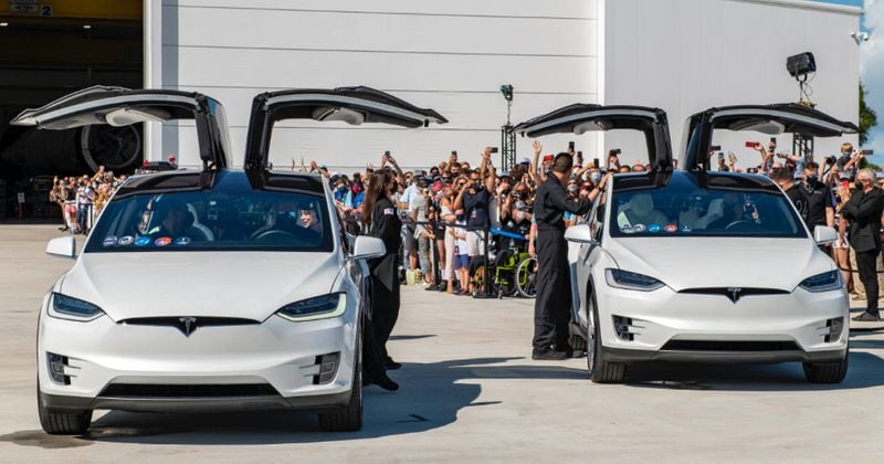 SpaceX first all-civilian crew in photos as they launch into orbit gcw