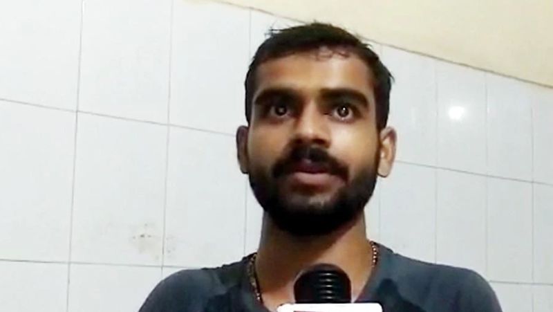 Rajasthan strange incident happened at Banswara where snake slept with devotee of Shivji