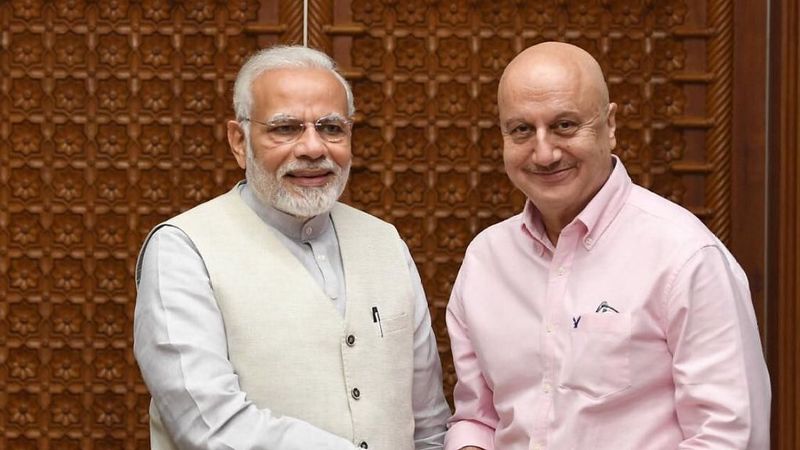 Happy birthday PM Modi: Kangana Ranaut to Shah Rukh, 9 viral selfies, pictures with India's Prime Minister RCB
