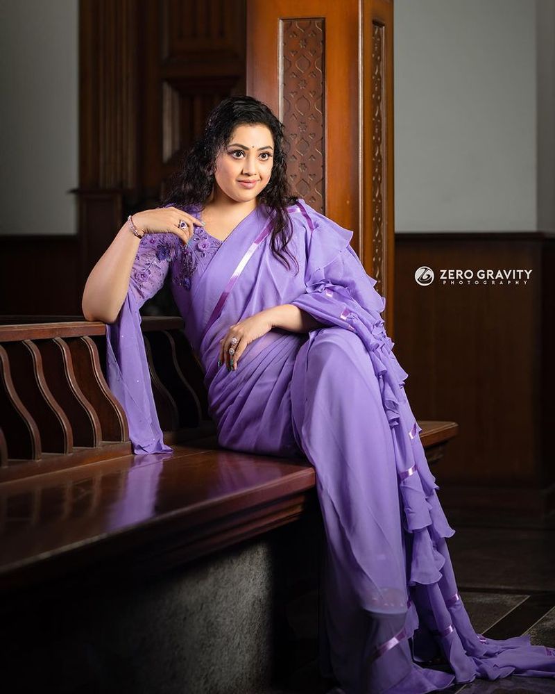 meena daughter nainikha latest photo shoot photos