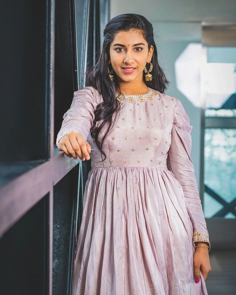 Tollywood Anchor Vishnupriya glamorous photos in trendy outfit