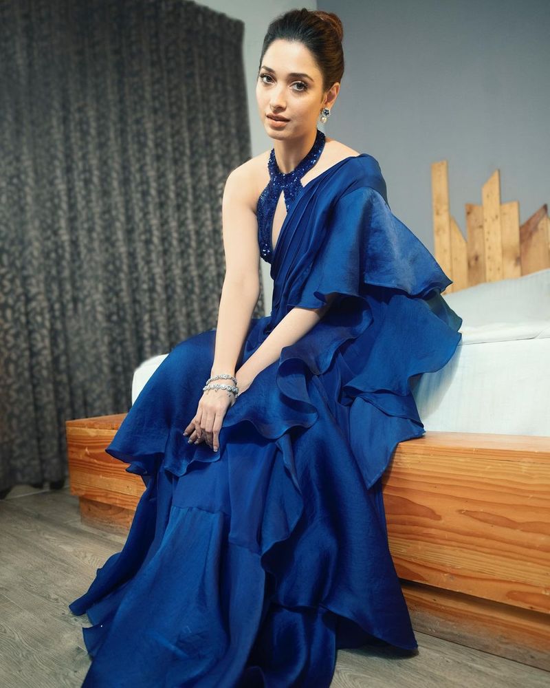 tamannah turns so hot in her sleeve less blouse her latest photos sets fire to internet