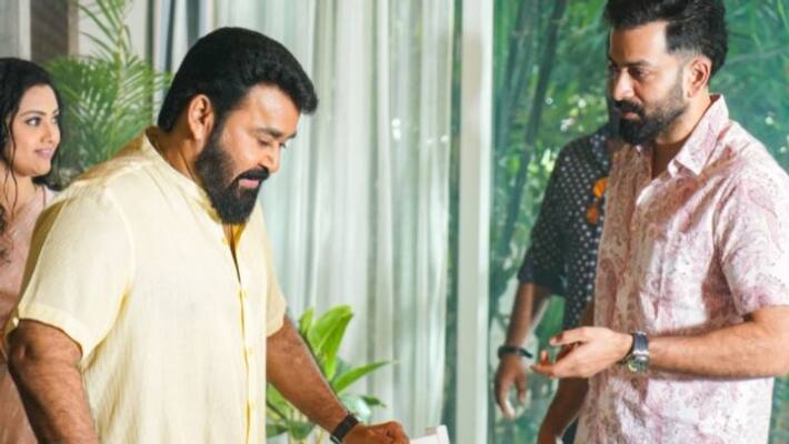 Artist Mohanlal share his photo with Prithviraj Artist Mohanlal share his photo with Prithviraj