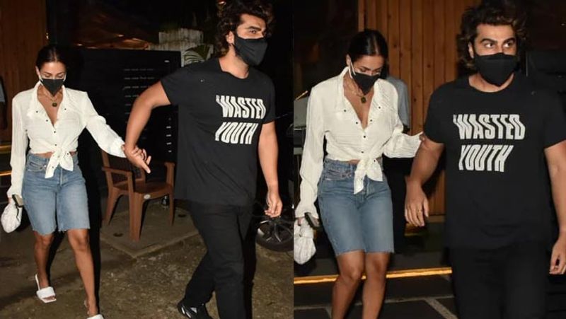 arjun kapoor and malaika arora spotted at dinner date viral photos of couple